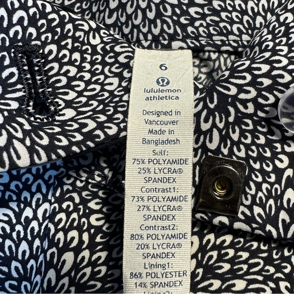 Lululemon Departure Joggers Trousers Pants Size 6 Black Floral Athletic Office - Picture 4 of 12